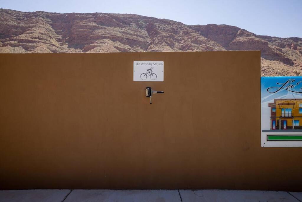 Luxury Downtown Rental - La Dolce Vita Villa #3 Moab Eksteriør bilde